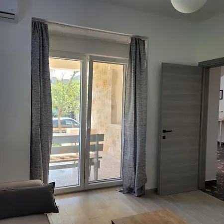 Modernes Direkt Am * Chrysi Ammoudia