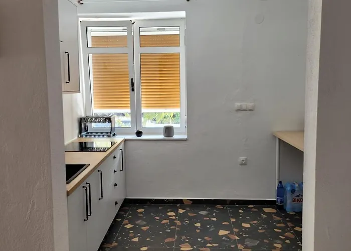 Modernes Direkt Am * Chrysi Ammoudia